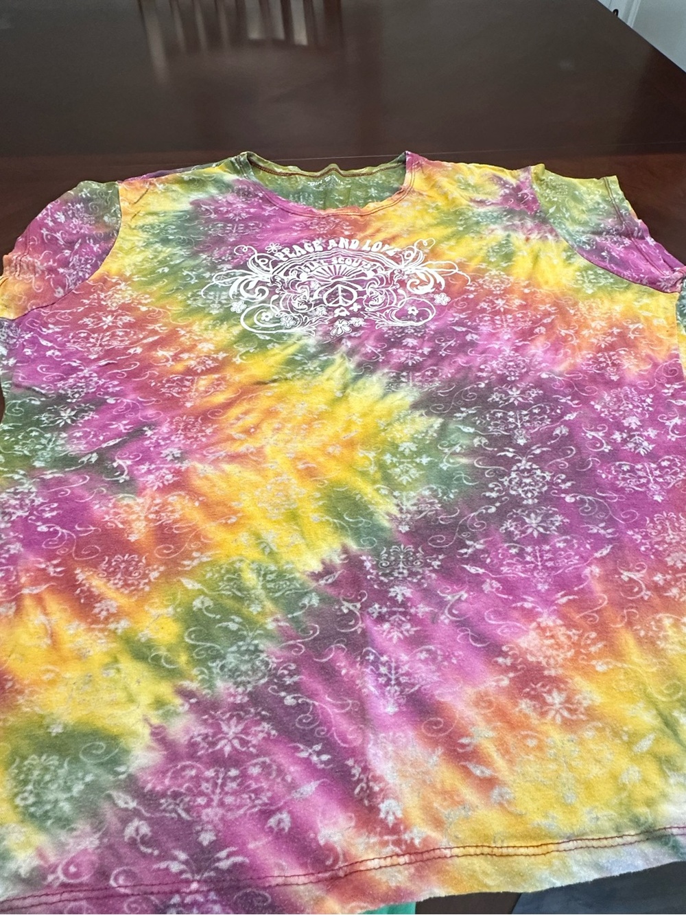 Vintage Girl Scouts Peace and Love Graphic Tie Dye T-Shirt